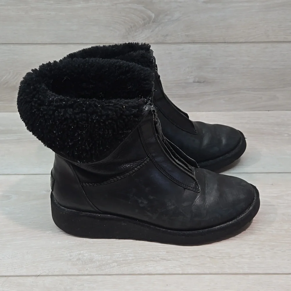 UGG good used